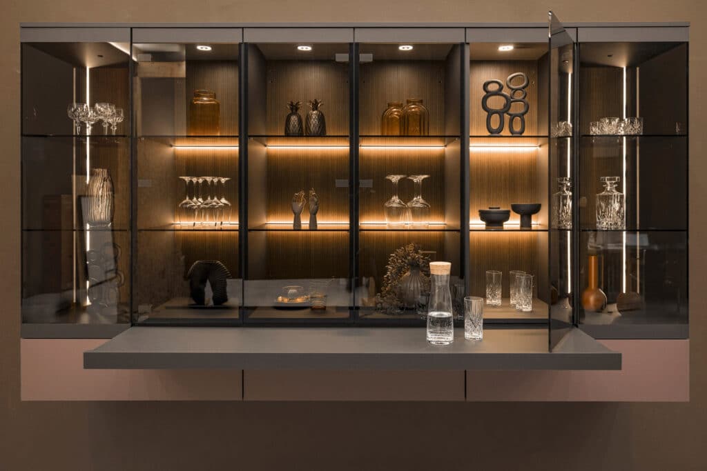 « Transforming Spaces – with innovative motion »