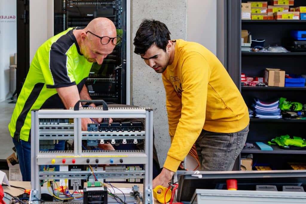 La collaboration avec le secteur renforce l’enseignement de la filière bois 1